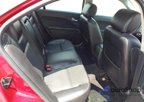 2007 Mercury Milan V6 Premier z USA, uszkodzony, nr VIN 3MEHM08147R603921